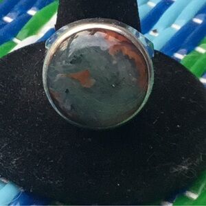 Vintage sterling moss agate ring